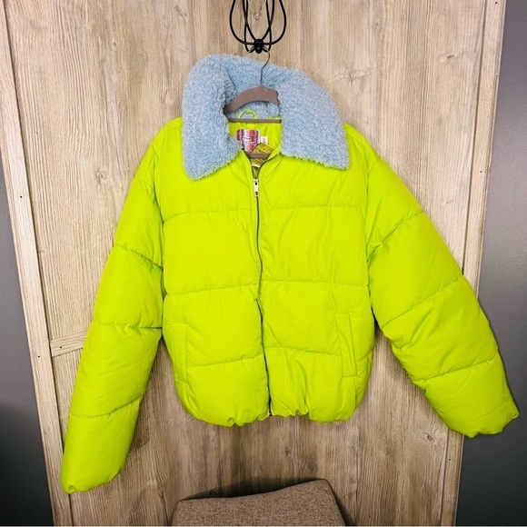 Urban Outfitters Duckie Puffer Jacket Neon Green - Picture 2 of 6